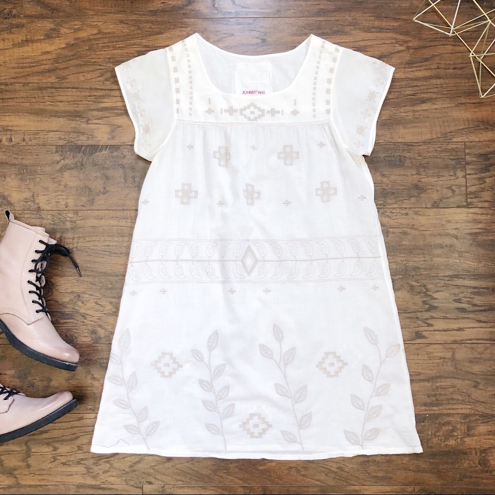 Johnny Was • 3J Workshop embroidered mini dress tunic white cotton beige floral